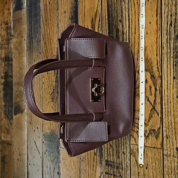 Love and Lore Handbag - Picture 6 of 8